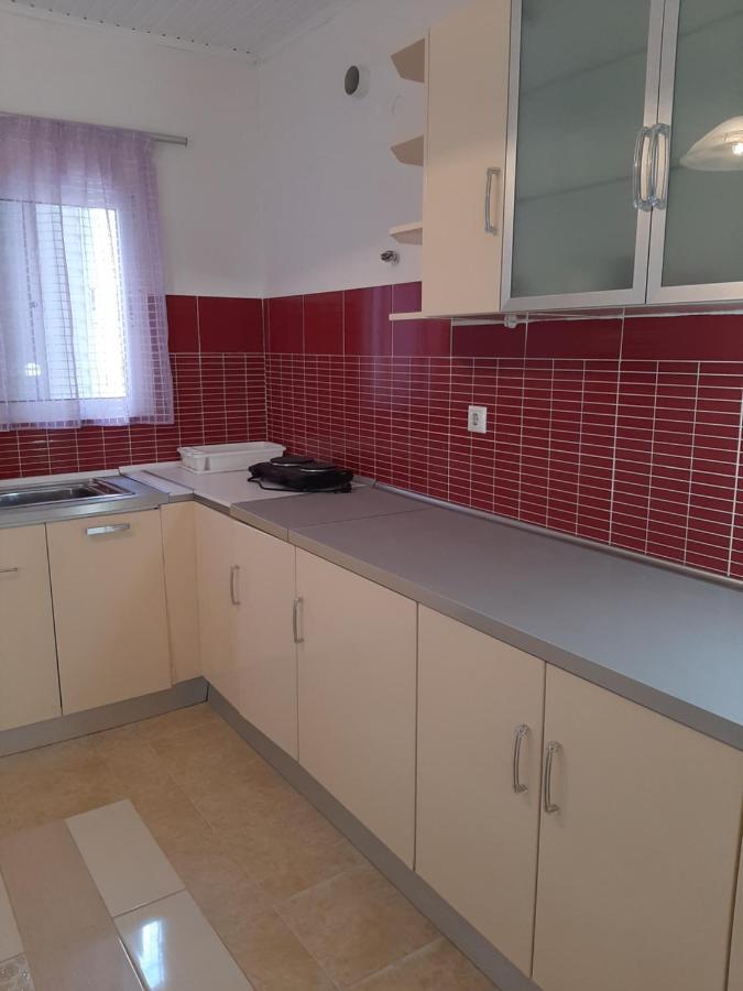 Cozy Flat In Nea Makri Apartment Exterior foto