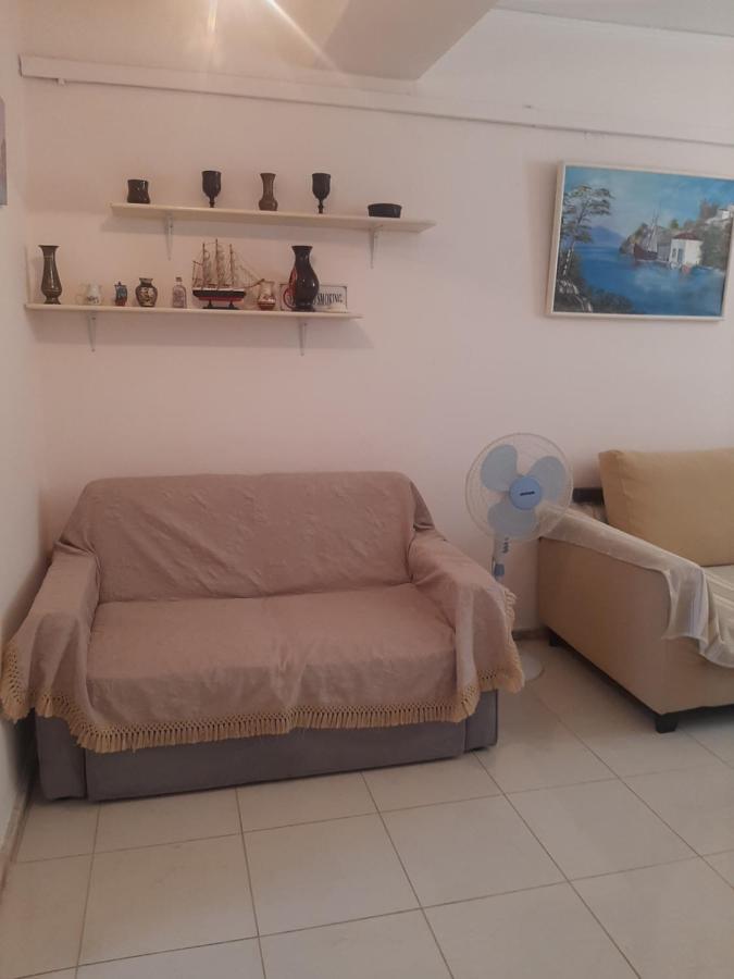 Cozy Flat In Nea Makri Apartment Exterior foto